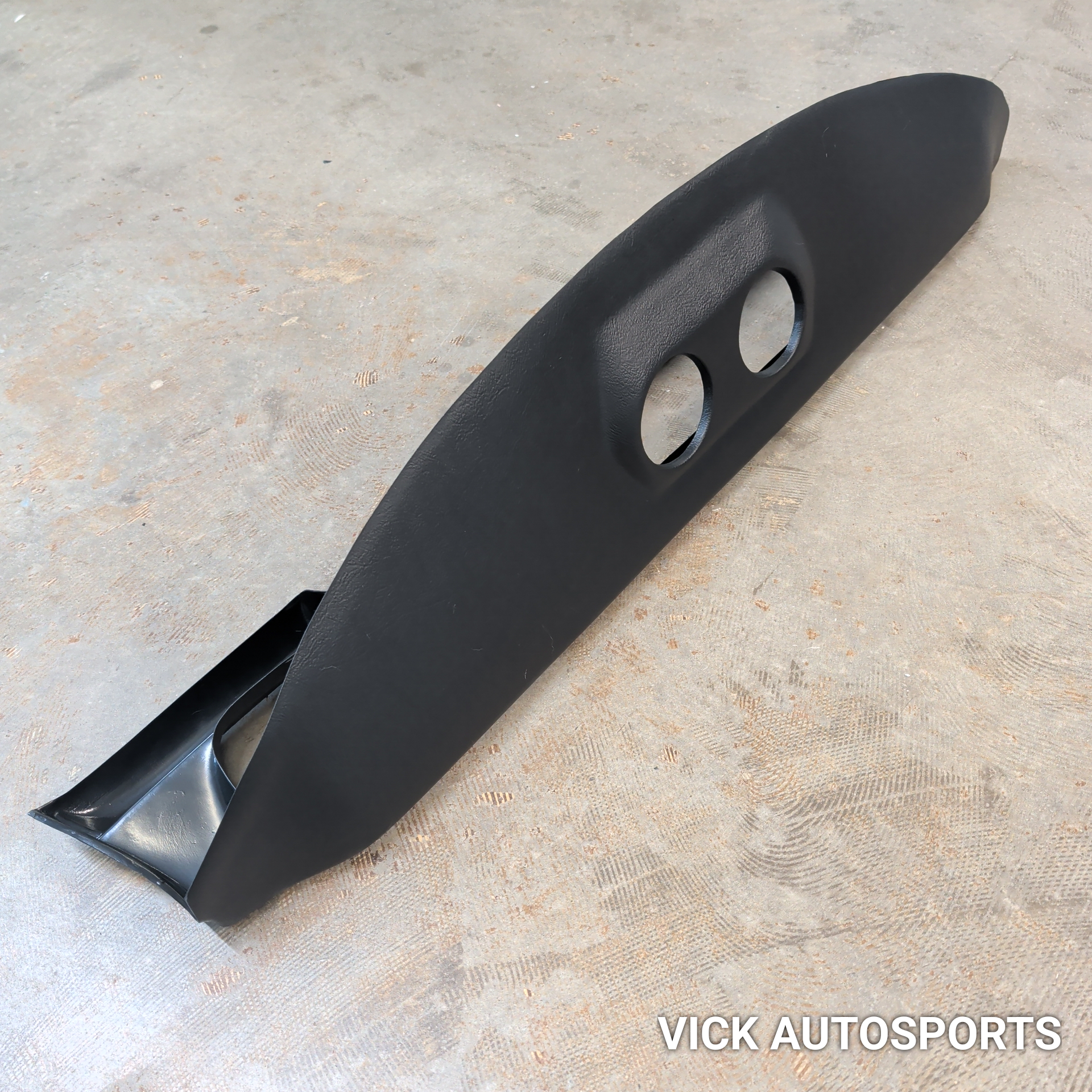 Dash Cap, Fiat 124 Spider 1968-78 (SKU 50-2300) - Image 3
