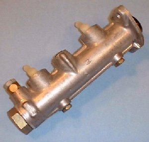 Brake Master Cylinder, Fiat 128 - (SKU 05-7304)