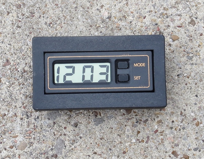 Digital Clock Reproduction, Alfa Spider 1987-94 - (SKU 19-6800)