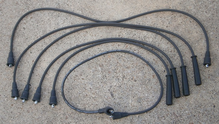 Spark Plug Wire Set, Alfa Spider 1982-94 - (SKU 21-9817-A)