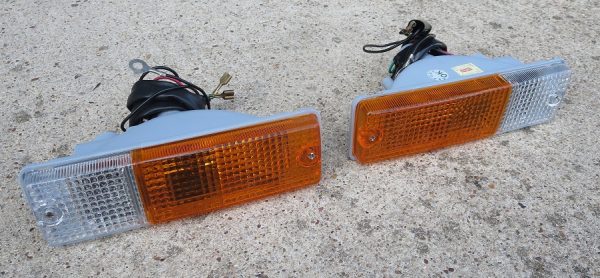 Replacement Front Signal Pair, Alfa Spider 75-82 - (SKU 19-3831)